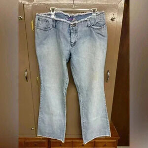 Y2K style light denim flare jeans